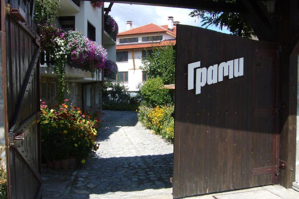 Grami Hotel Bansko Eksteriør billede